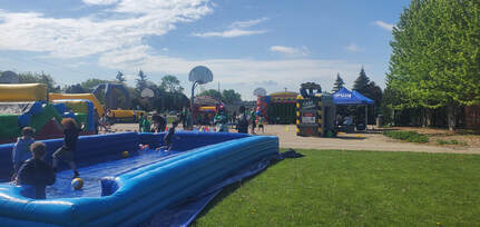 Giant human pool, Giant billiards, giant pool game